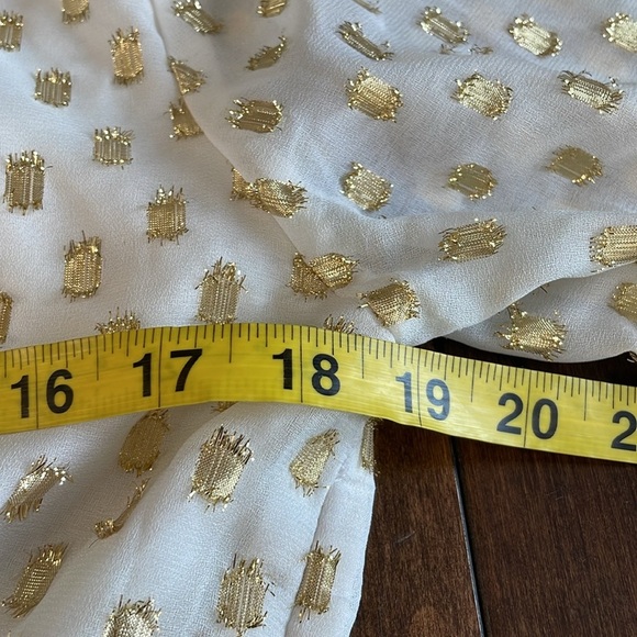 Leith Shirred V-Neck Women's M Long Sleeve Blouse Ivory Gold Metallic Cropped - Picture 6 of 12
